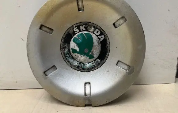 Skoda Octavia Mk2 (1Z) Original wheel cap 1Z0601149