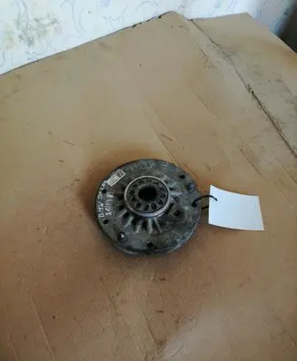 BMW X1 F48 F49 Coil spring mount 6872891