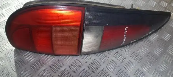 Renault Laguna I Rear/tail lights
