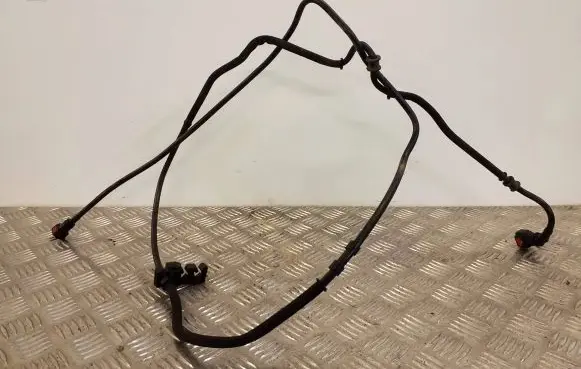 Opel Vivaro Fuel line/pipe/hose 
