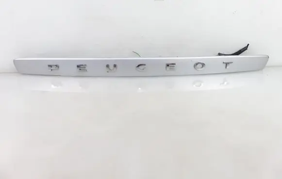 Peugeot 308 Trunk door license plate light bar 