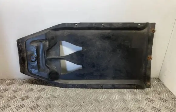 BMW M5 Front bumper skid plate/under tray 7905274