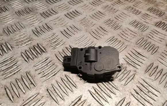 Mercedes-Benz S W221 Intake manifold valve actuator/motor A2218200042 2219066900