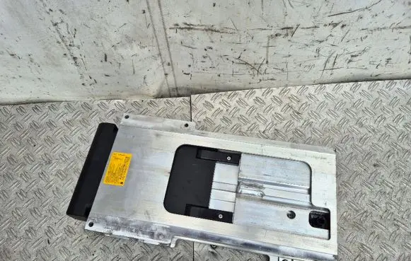 Audi A4 S4 B7 8E 8H Convertible roof roll over bar 8H0880077B 20584497