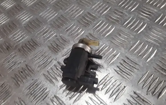 Mazda 3 II Turbo solenoid valve 9672875080 70163302