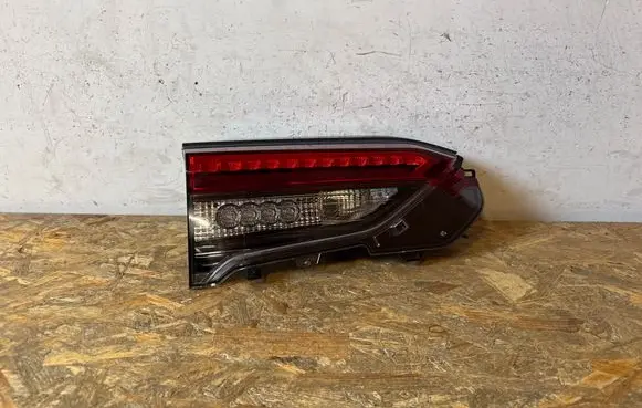Toyota RAV 4 (XA50) Tailgate rear/tail lights 8159042062 A4V2020001