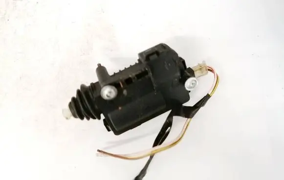 Opel Corsa D Central locking motor 