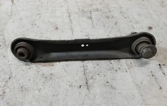 Mitsubishi Outlander Rear control arm