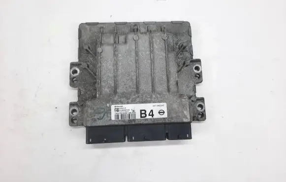 Nissan Qashqai Engine control unit/module 237104ED0C EMS3155 S180206103A