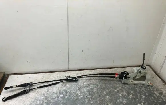 KIA Rio Gear selector H8150-8J14