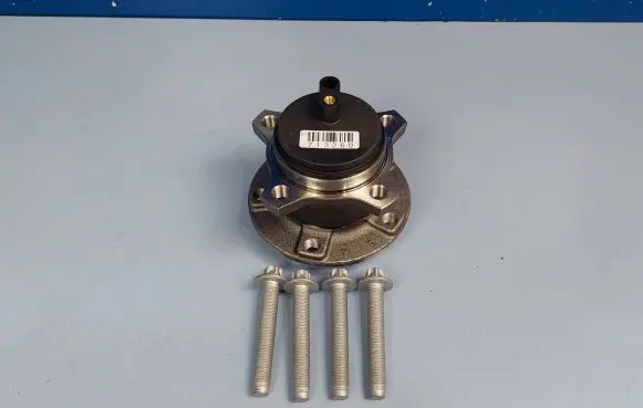 Opel Grandland X Rear wheel ball bearing 9671326080 R15965