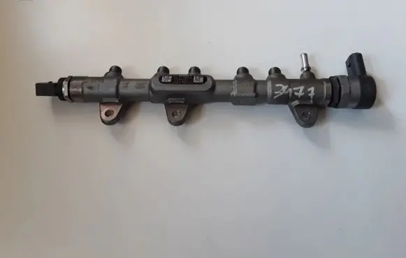 Mini Clubman F54 Fuel main line pipe 851415402