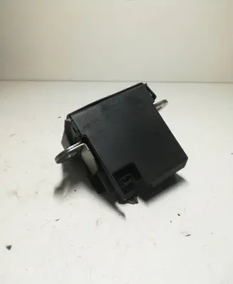 Volkswagen Touran I Tailgate/trunk/boot lock/catch/latch 1T0827505F