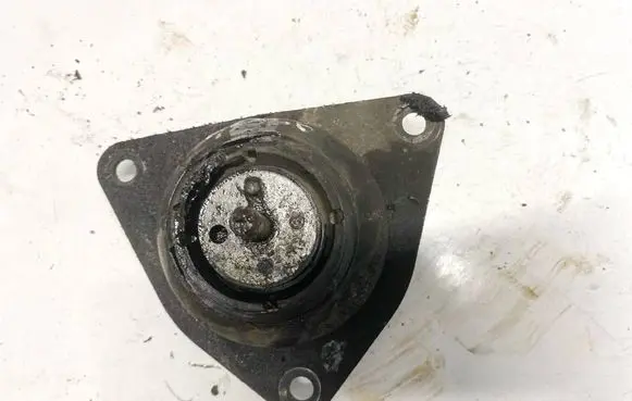 Renault Espace III Engine mount bracket 6025310282