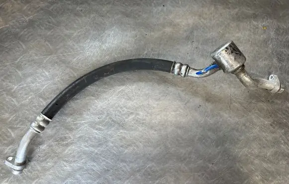 Renault Kadjar Air conditioning (A/C) pipe/hose 924804ED0A