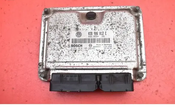 Skoda Octavia Mk1 (1U) Engine control unit/module ECU 038906012E