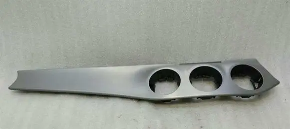 Mercedes-Benz GLA W156 X156 Radio/GPS head unit trim A1176800671