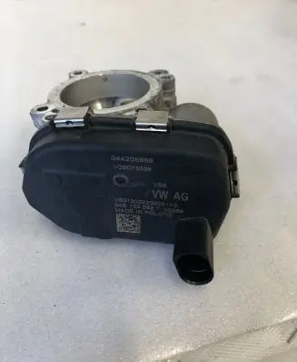 Skoda Kamiq Throttle valve 04e133062t