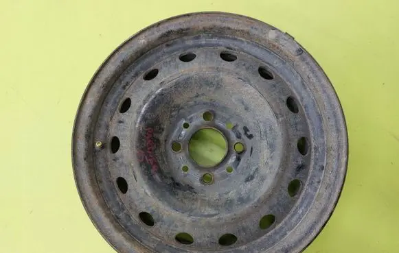 Peugeot Partner R15 steel rim 