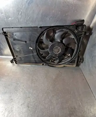 Ford C-MAX I Electric radiator cooling fan 3M5H8C607RH 0130307072 977L28