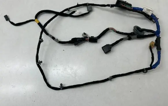 Chevrolet Camaro Front door wiring loom 22807640 Z76567640