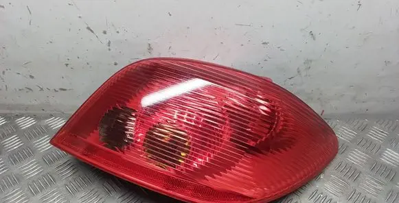 Peugeot 307 Rear/tail lights 