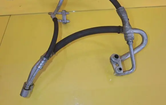 Opel Corsa D Air conditioning (A/C) pipe/hose