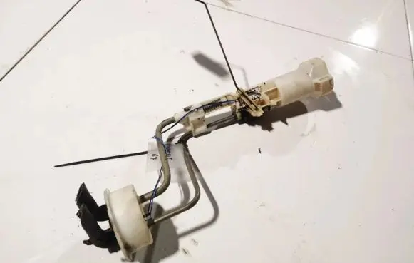 Volkswagen PASSAT B4 Fuel level sensor 