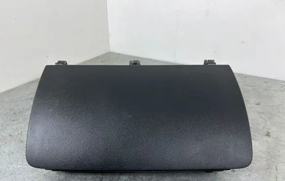 Audi Q7 4L Glove box 4L1857035E