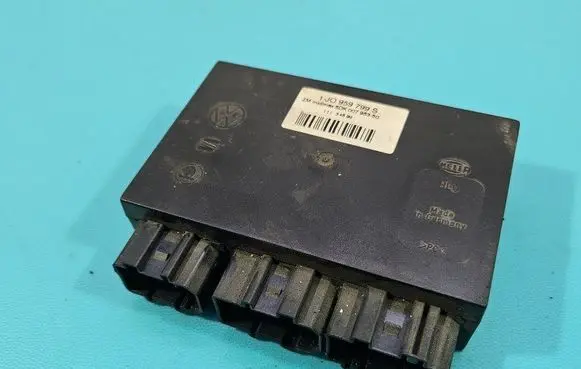 Seat Leon (1M) Central body control module 1J0959799S IMPRK1486230