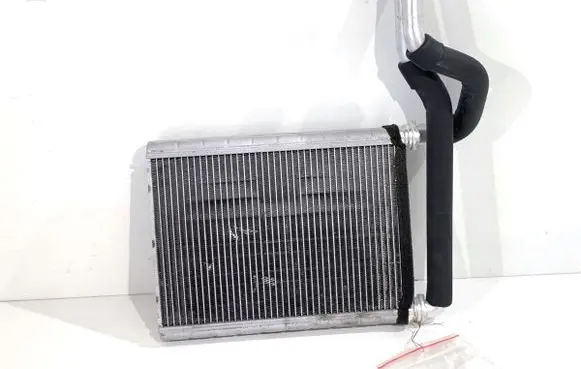 Suzuki Vitara (LY) Coolant radiator