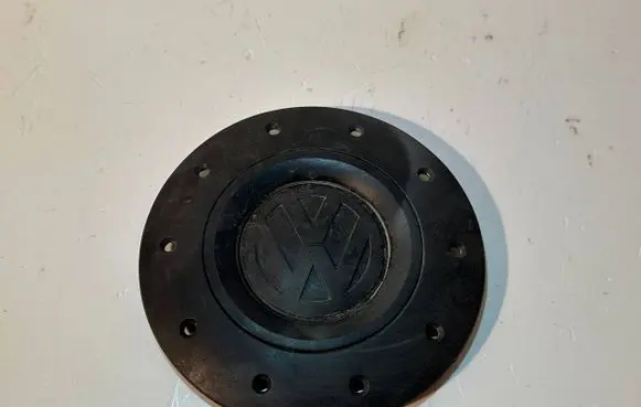 Volkswagen Transporter - Caravelle T5 Original wheel cap 7H0601151B