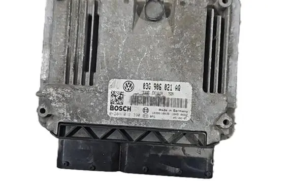 Volkswagen Touran I Engine control unit/module 03G906021AQ 1039S10836 0281012390