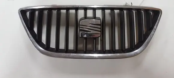 Seat Ibiza IV (6J,6P) Front grill 6J0853651