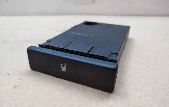 Volkswagen Sharan Cup holder 