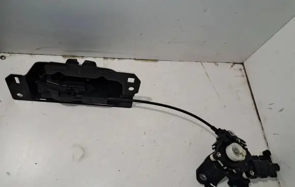 Peugeot 508 Tailgate/trunk/boot lift motor 9687233280