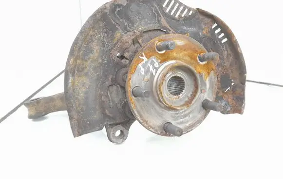 Toyota Auris 150 Front wheel hub spindle knuckle