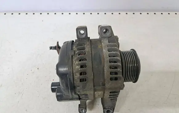 Honda FR-V Generator/alternator