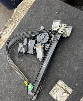 Volkswagen Sharan Rear door window regulator with motor 05075511 7M0959811A 95VW14A389BB