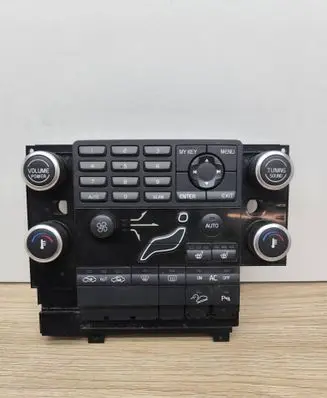 Volvo XC70 Climate control unit 30782281 07W50E04 MC50CA00158