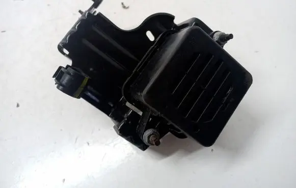 Peugeot 5008 II Other devices 9842402580