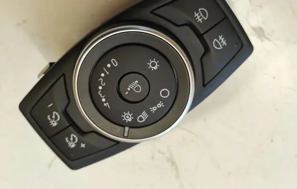 Ford Focus Light switch 10103849 F1ET13A024CA 150910