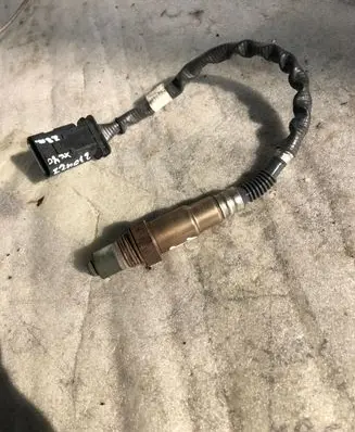 Volvo XC40 Lambda probe sensor 32208772