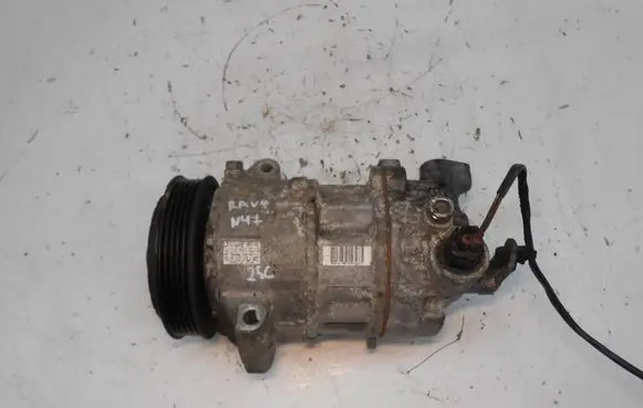 Toyota RAV 4 (XA40) Air conditioning (A/C) compressor (pump) 4472500852