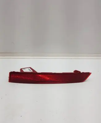 BMW X7 G07 Rear tail light reflector 7463977 60701105