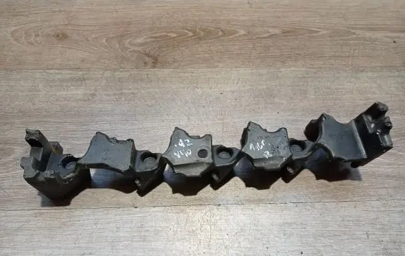 Volvo V40 Other engine bay part AV609U550AC