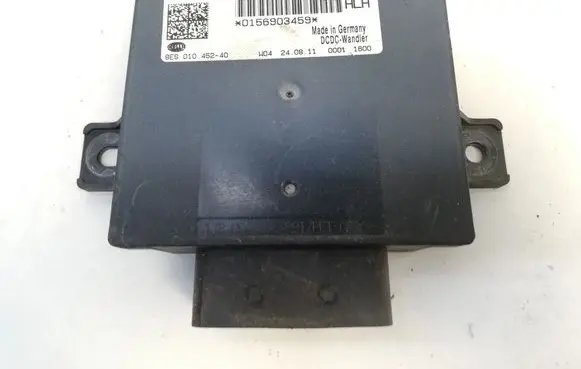 Volkswagen PASSAT B7 Voltage converter/converter module 3AA919041