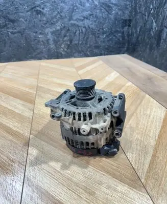 Mercedes-Benz C W204 Generator/alternator A0131549002 0121715029