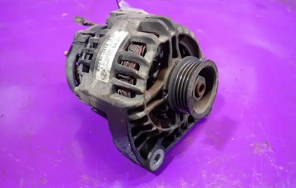 Fiat Punto (188) Generator/alternator 