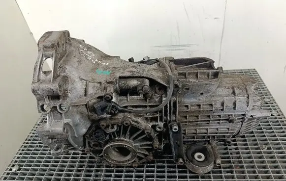 Audi 80 90 B3 Manual 5 speed gearbox AKM